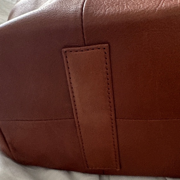 HOBO Rich Brown Leather Shoulder Bag - Picture 6 of 9